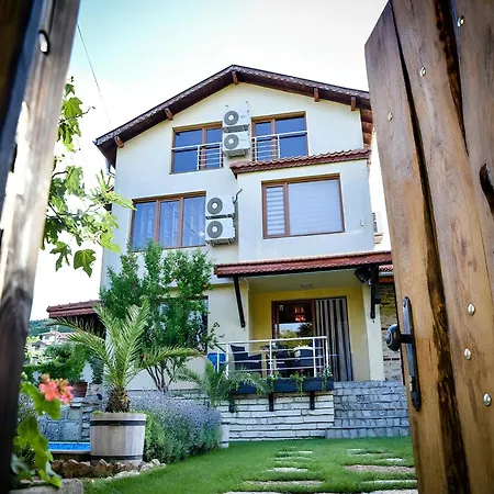 Villa Komitata-pool And Jacuzzi