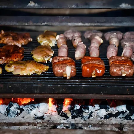 Komitata-pool&jacuzzi Villa *