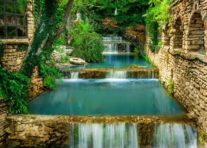 Komitata-pool And Jacuzzi Villa